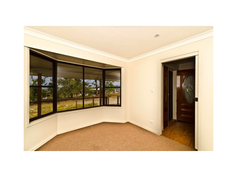 Eagle Heights QLD 4271