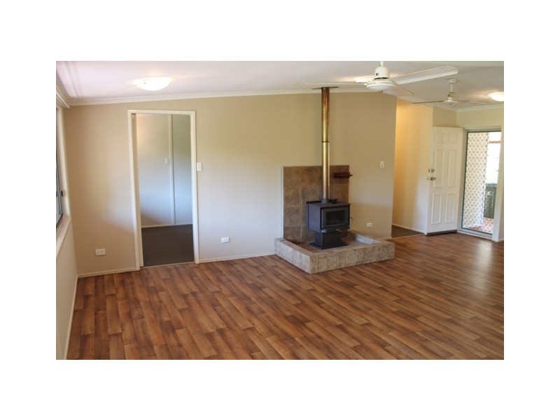 7 JURA CRT, Eagle Heights QLD 4271