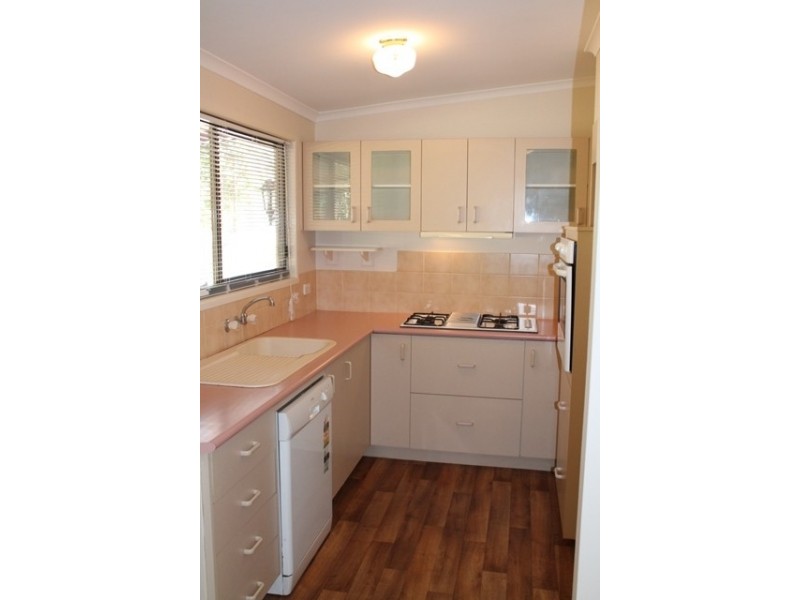 7 JURA CRT, Eagle Heights QLD 4271