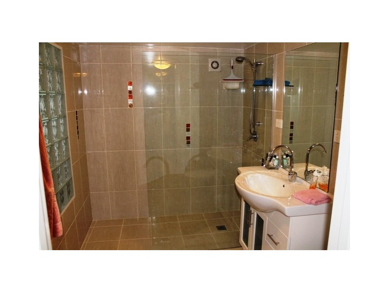 Eagle Heights QLD 4271