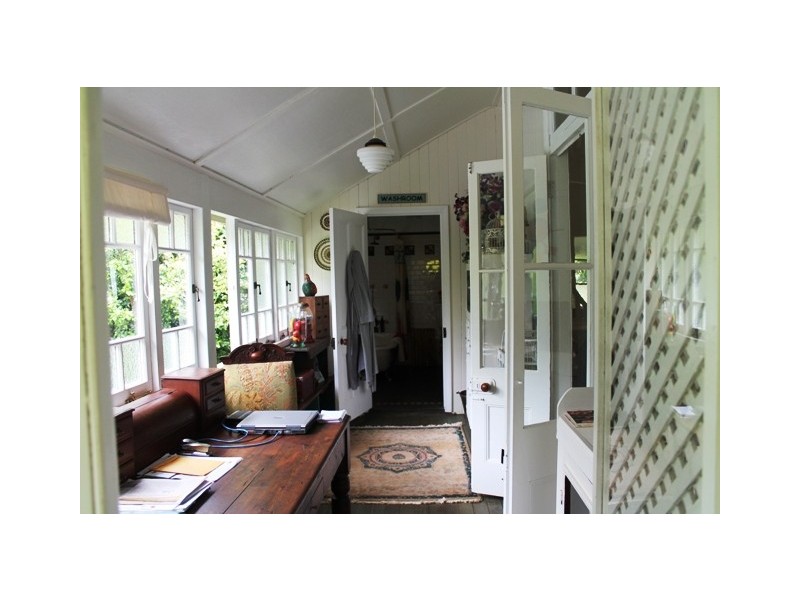 Tamborine Mountain QLD 4272