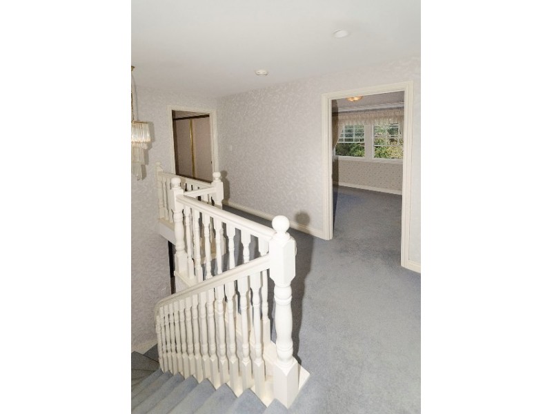 4 to 8 Romana, Tamborine Mountain QLD 4272