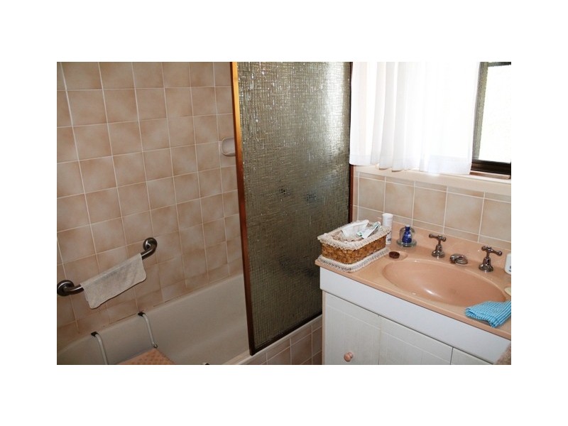 Eagle Heights QLD 4271