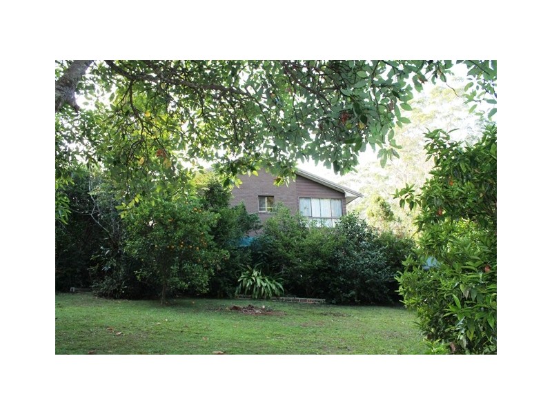 24 Wongawallan Rd, Eagle Heights QLD 4271