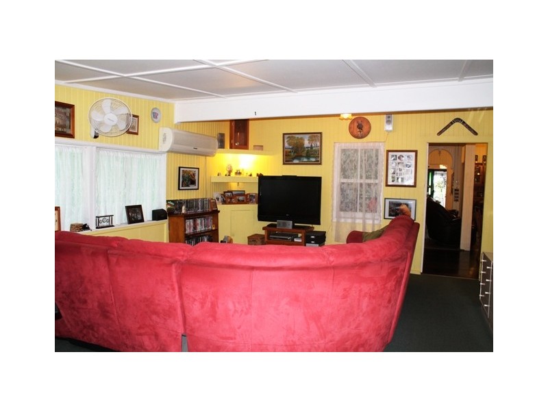 71 Hazel Road, Tamborine QLD 4270