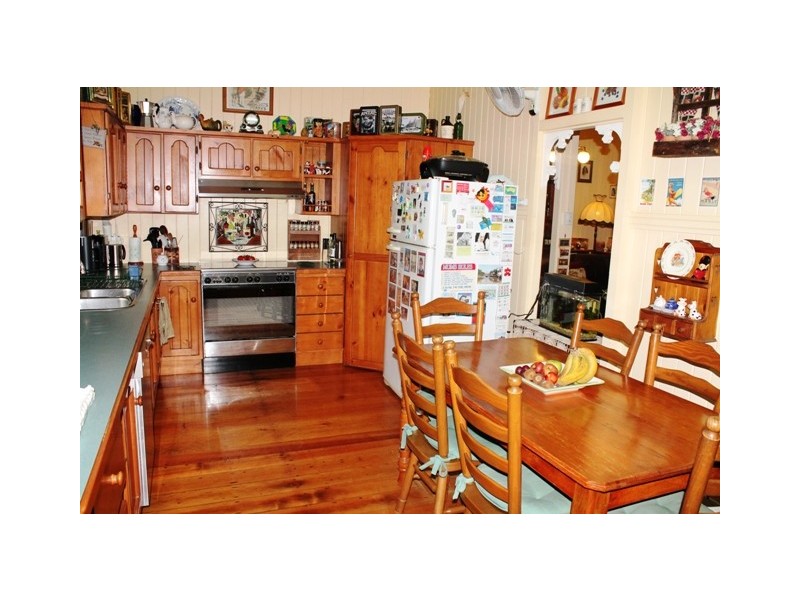 71 Hazel Road, Tamborine QLD 4270