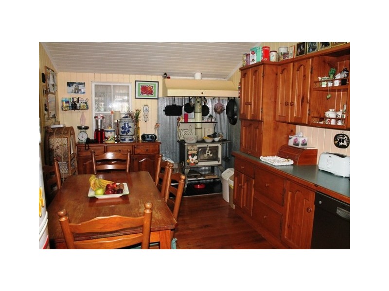71 Hazel Road, Tamborine QLD 4270