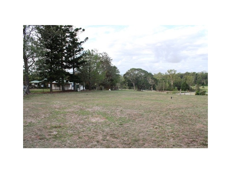 71 Hazel Road, Tamborine QLD 4270