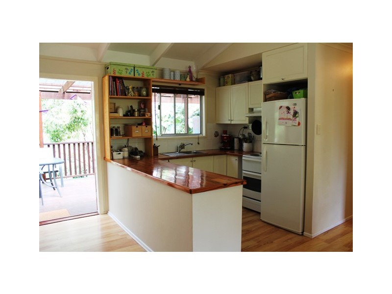 Eagle Heights QLD 4271