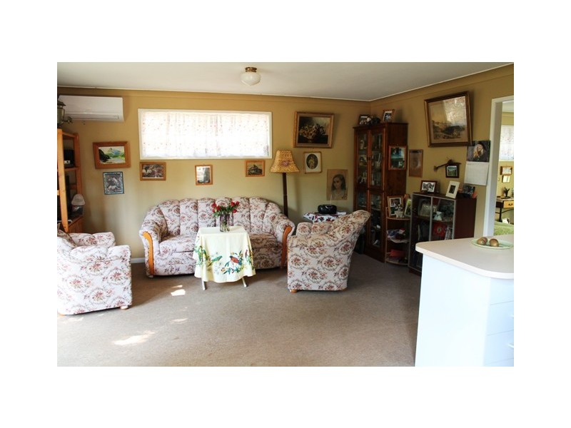 12 Tambora Ct, Tamborine Mountain QLD 4272