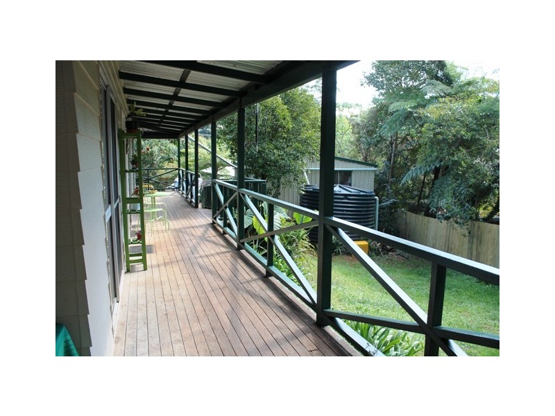 12 Tambora Ct, Tamborine Mountain QLD 4272