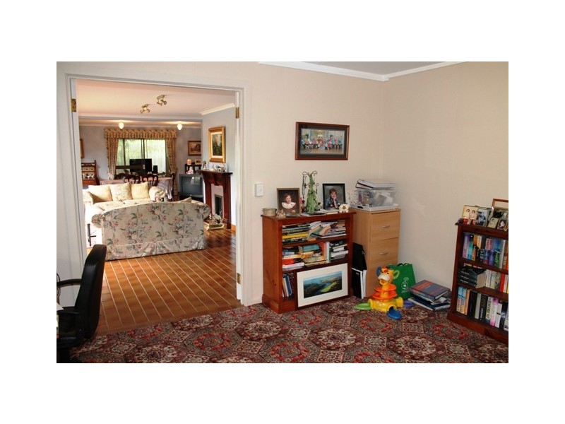 Eagle Heights QLD 4271