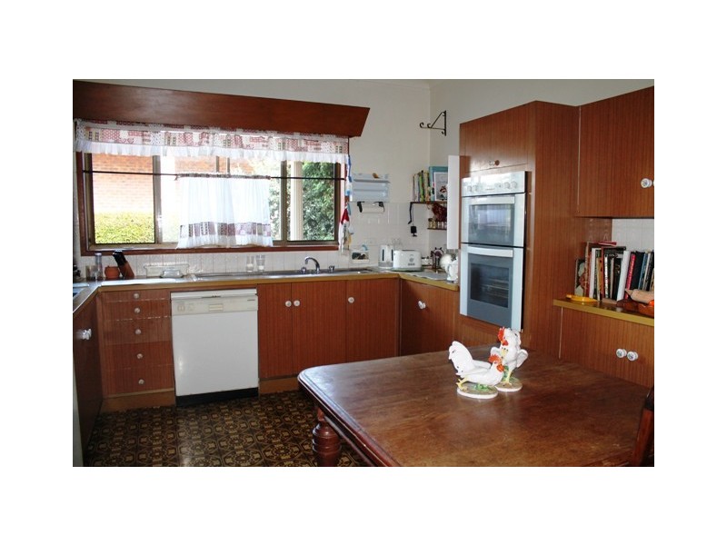 73 Coomera Gorge Drive, Tamborine Mountain QLD 4272