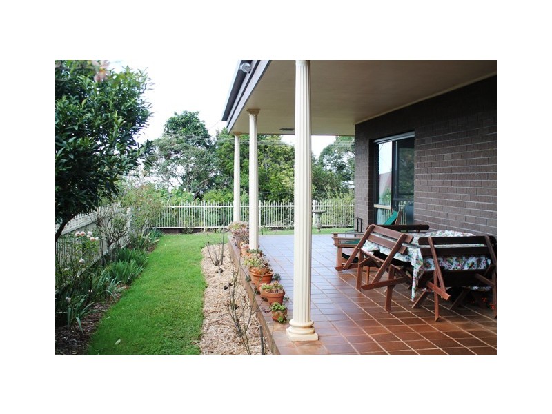 73 Coomera Gorge Drive, Tamborine Mountain QLD 4272