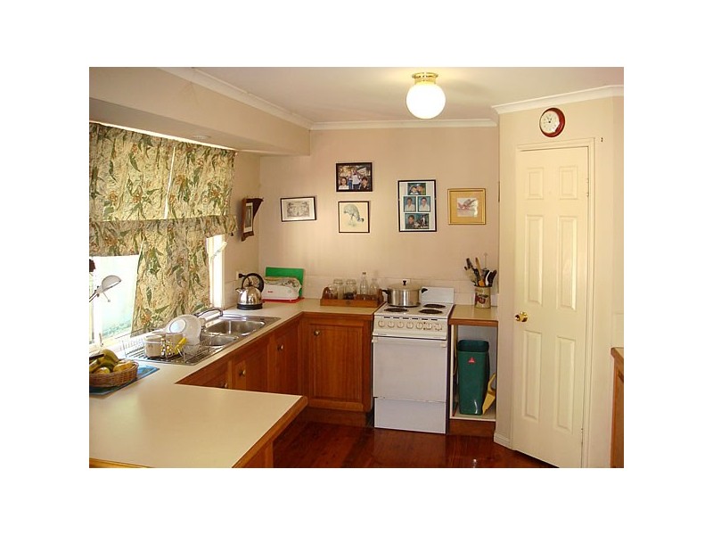 25 Foraker Dve, Eagle Heights QLD 4271