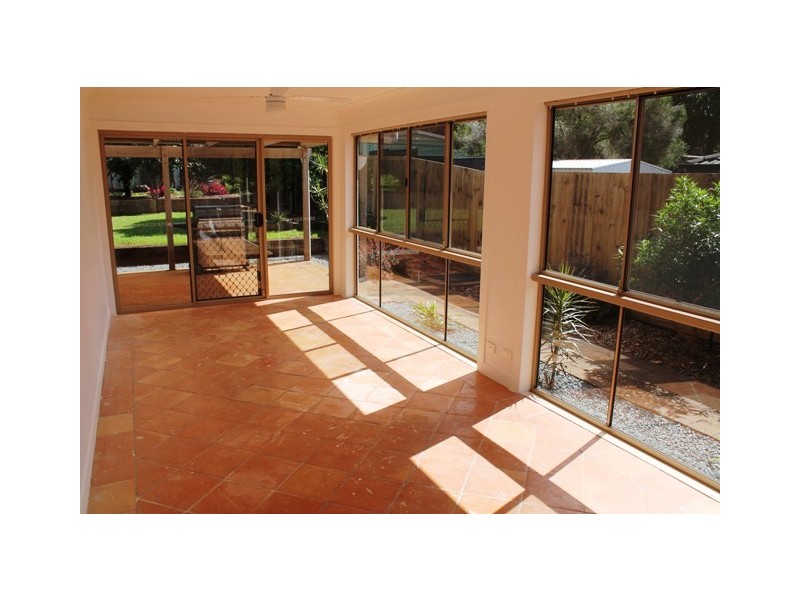 8 Arenga Dve, North Tamborine QLD 4272
