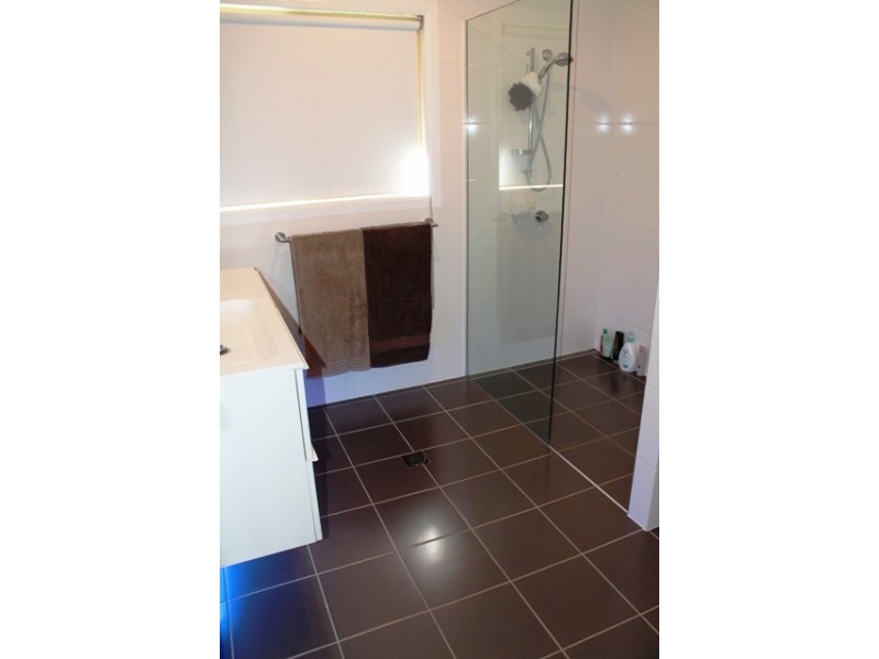 Eagle Heights QLD 4271