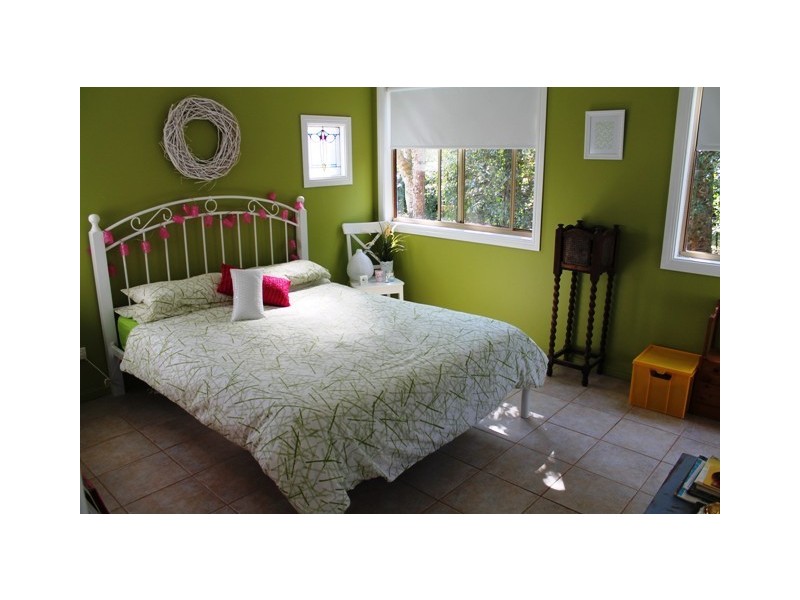 Eagle Heights QLD 4271