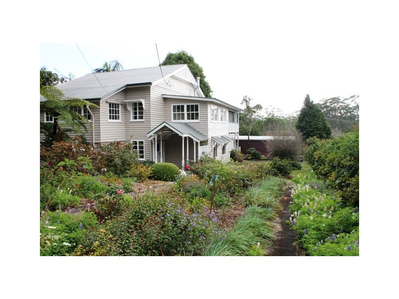 35 Yuulong Street, North Tamborine QLD 4272