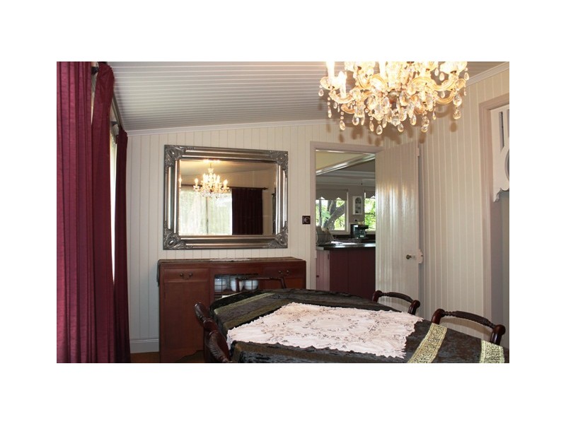 35 Yuulong Street, North Tamborine QLD 4272
