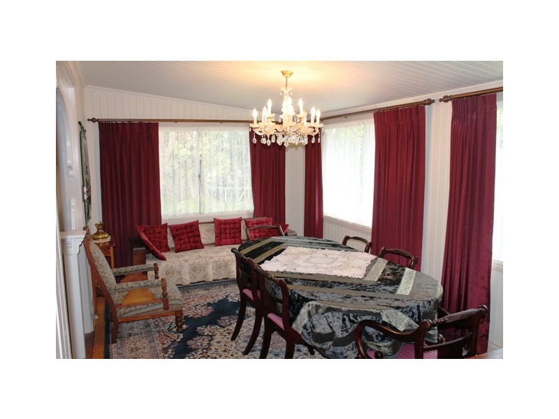 35 Yuulong Street, North Tamborine QLD 4272
