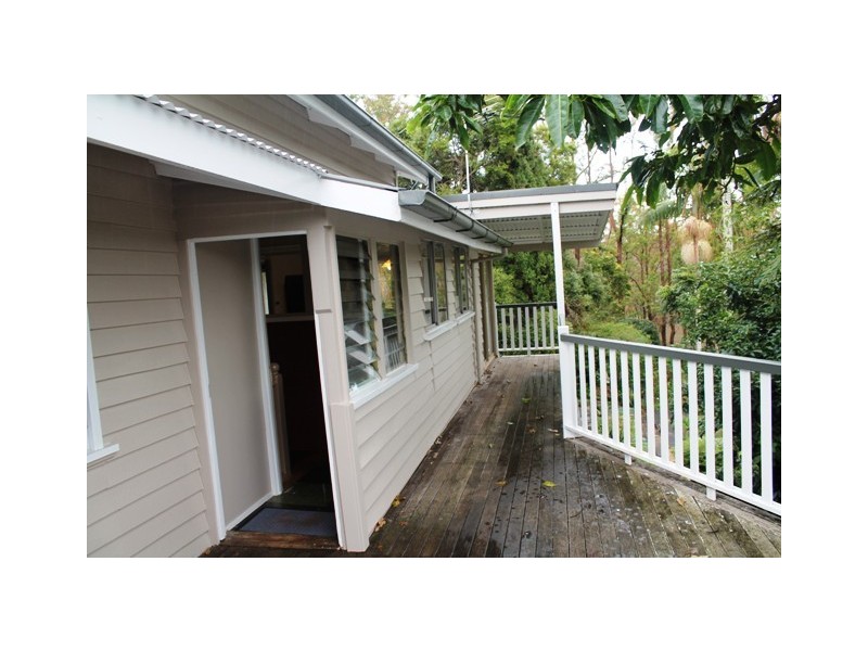 35 Yuulong Street, North Tamborine QLD 4272