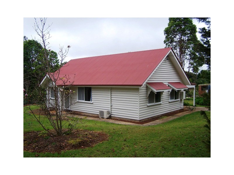 27 Yuulong Street, North Tamborine QLD 4272