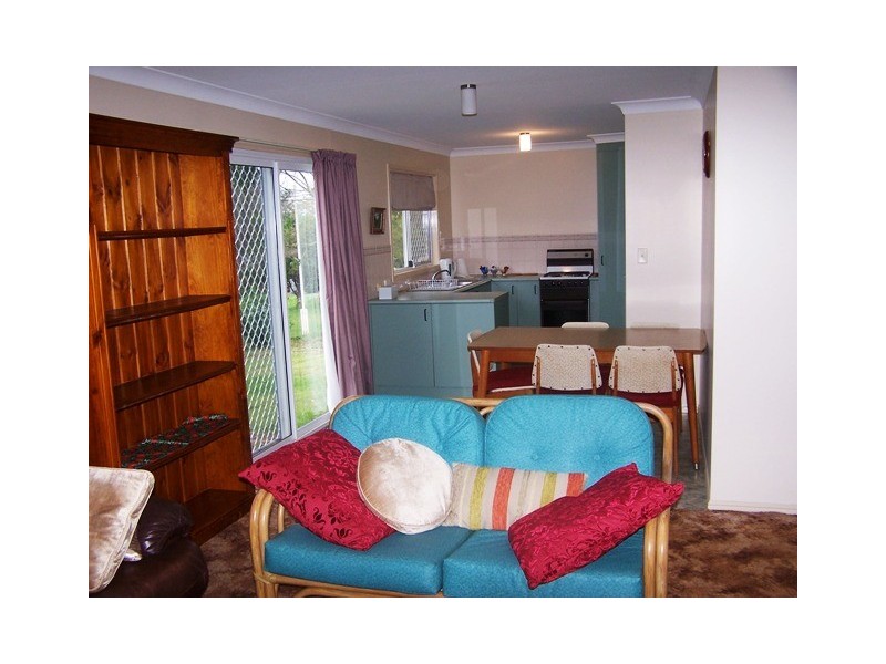 27 Yuulong Street, North Tamborine QLD 4272