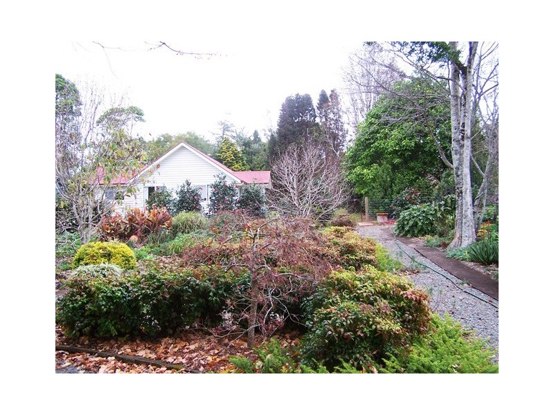 27 Yuulong Street, North Tamborine QLD 4272