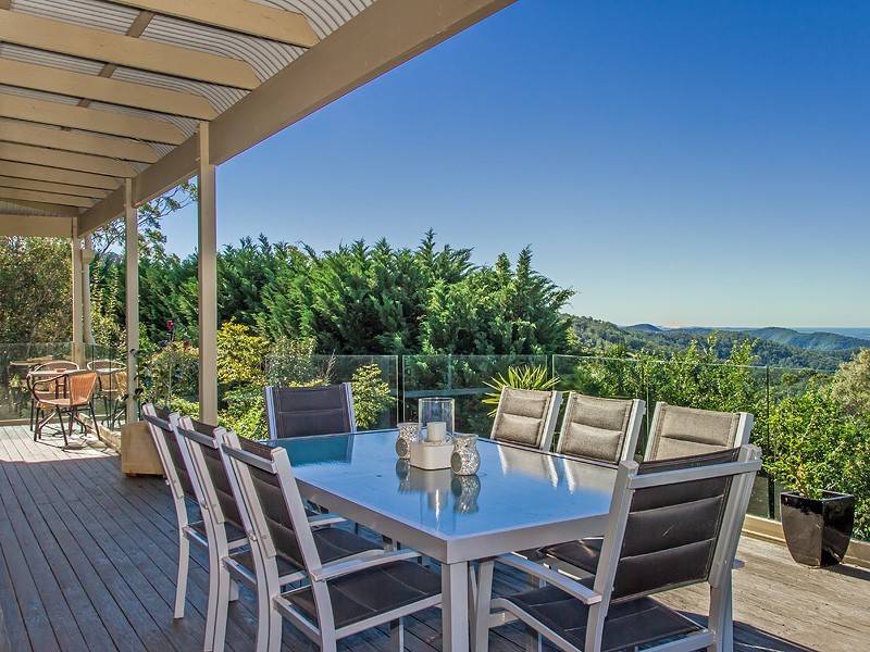 30 Justin Avenue, Tamborine Mountain QLD 4272
