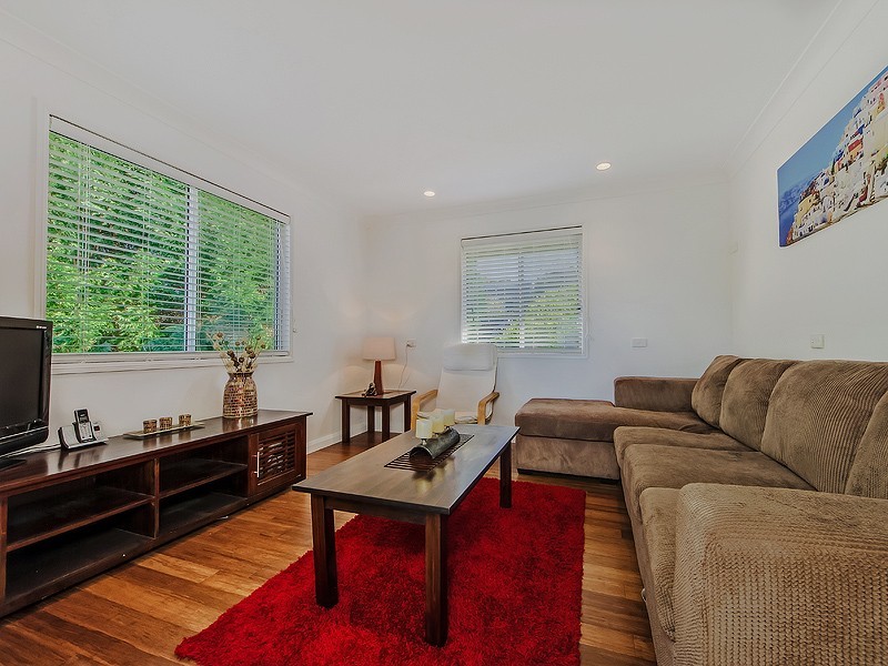 30 Justin Avenue, Tamborine Mountain QLD 4272
