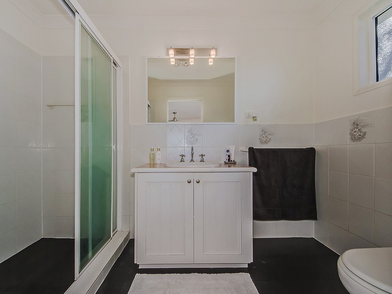 30 Justin Avenue, Tamborine Mountain QLD 4272