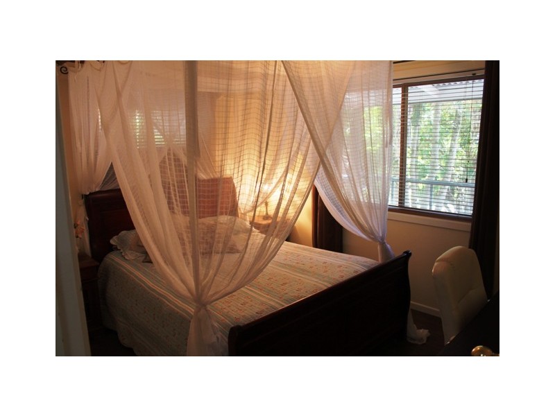 Eagle Heights QLD 4271