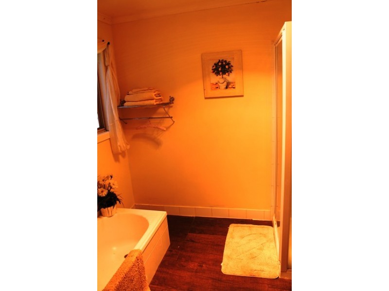 Eagle Heights QLD 4271