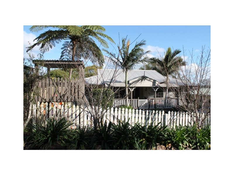 52 Jenyns Road, Tamborine Mountain QLD 4272