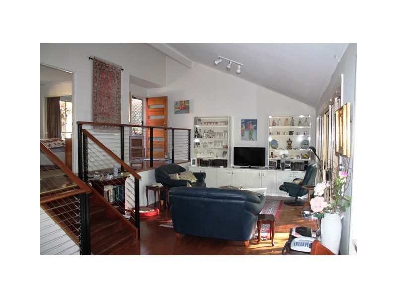 12 Jura Crt, Tamborine Mountain QLD 4272