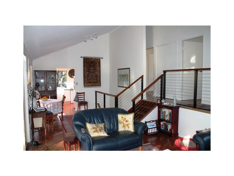 12 Jura Crt, Tamborine Mountain QLD 4272