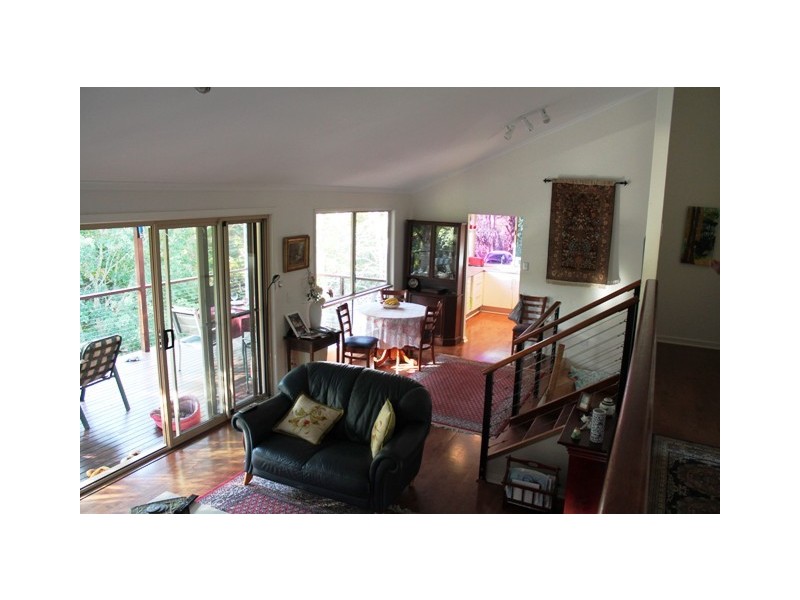 12 Jura Crt, Tamborine Mountain QLD 4272