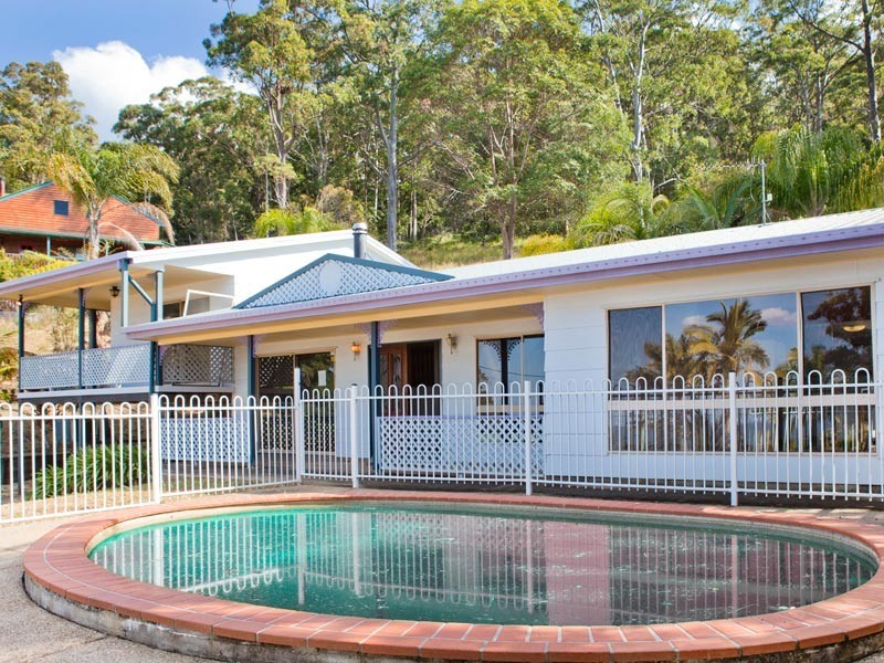 30 Flores Court, Tamborine Mountain QLD 4272