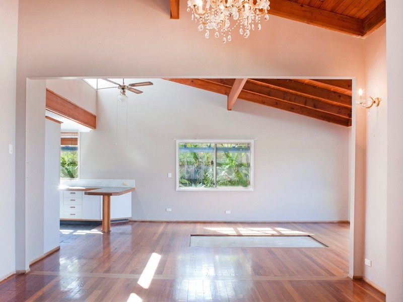30 Flores Court, Tamborine Mountain QLD 4272