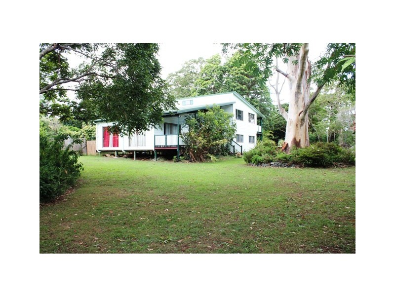 1 Freemont Dve, North Tamborine QLD 4272
