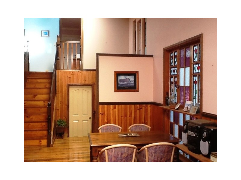 1 Freemont Dve, North Tamborine QLD 4272