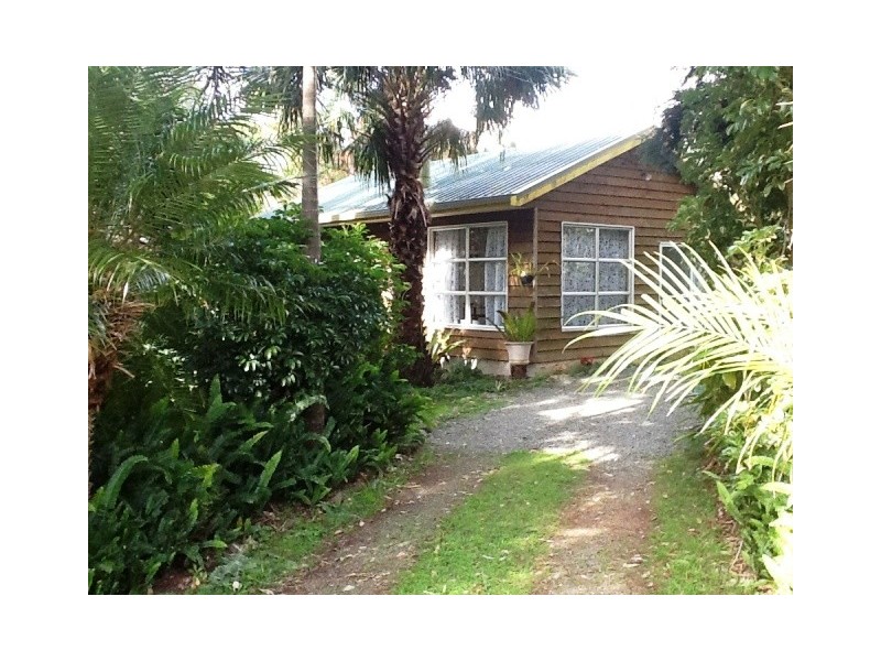 1 Freemont Dve, North Tamborine QLD 4272