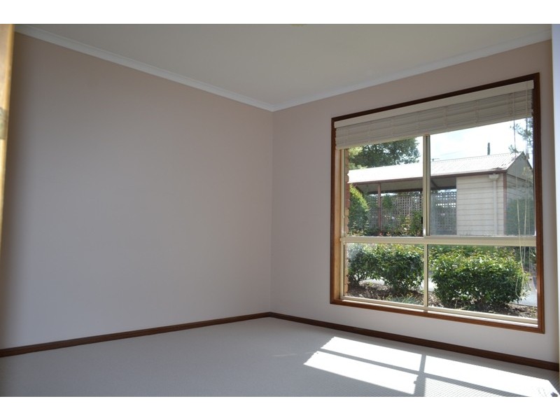 No 2/18 Beacon Road, Tamborine Mountain QLD 4272