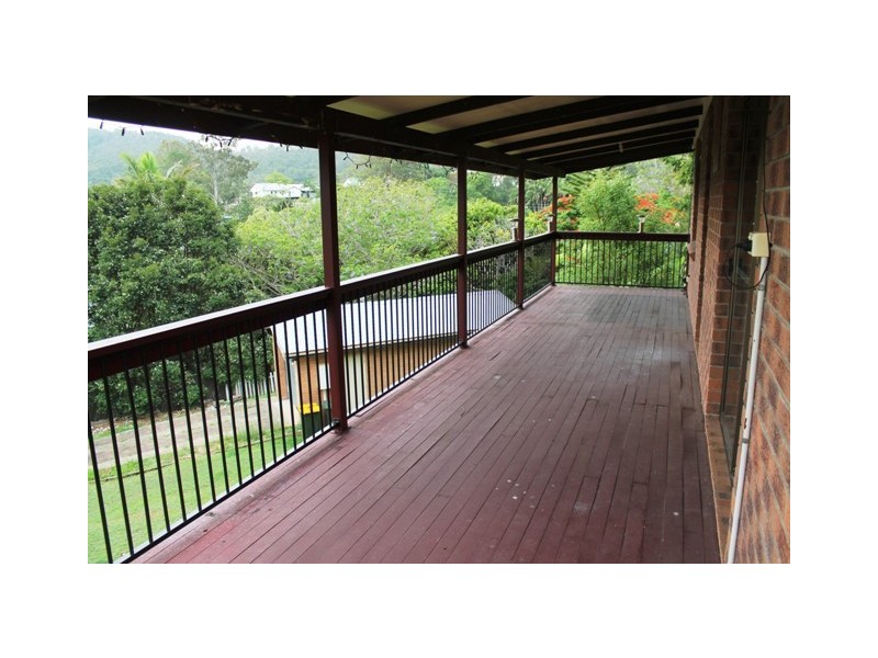 6 to 8 Tamborine Street, Canungra QLD 4275