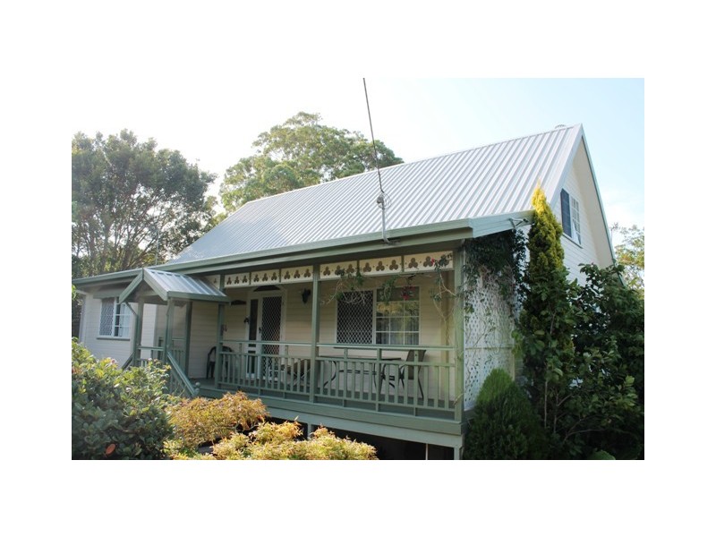 76 Magnetic Dve, Tamborine Mountain QLD 4272