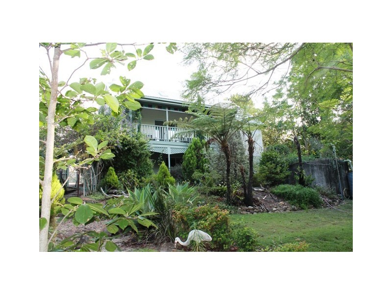 76 Magnetic Dve, Tamborine Mountain QLD 4272