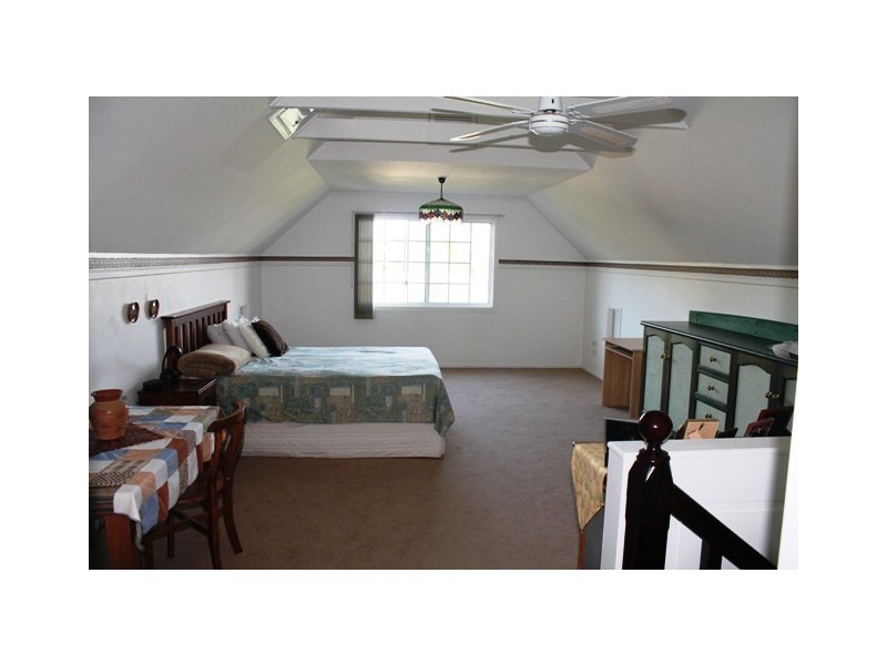 76 Magnetic Dve, Tamborine Mountain QLD 4272