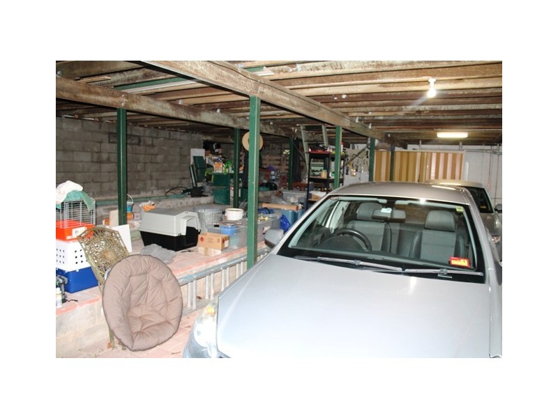 76 Magnetic Dve, Tamborine Mountain QLD 4272