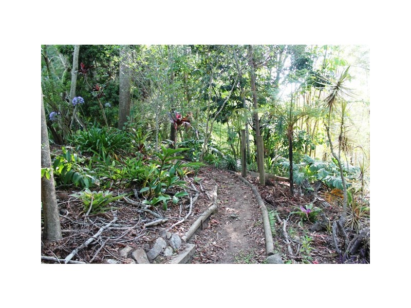 76 Magnetic Dve, Tamborine Mountain QLD 4272